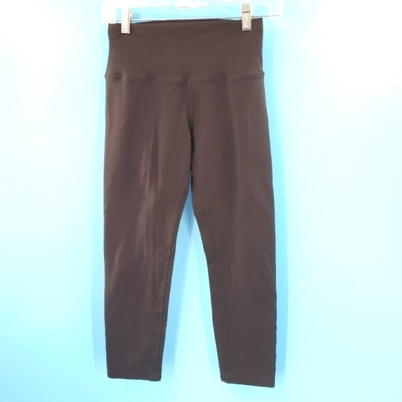 ALO Yoga black 3/4 length crop leggings Small - Picture 1 of 10